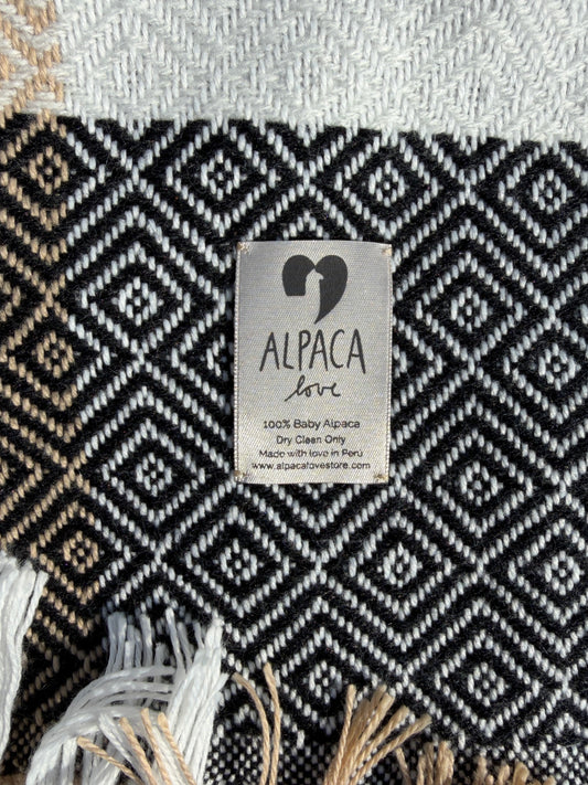 Alpaka Decke aus 100% Baby Alpaka Wolle Schwarz Weiß Beige
