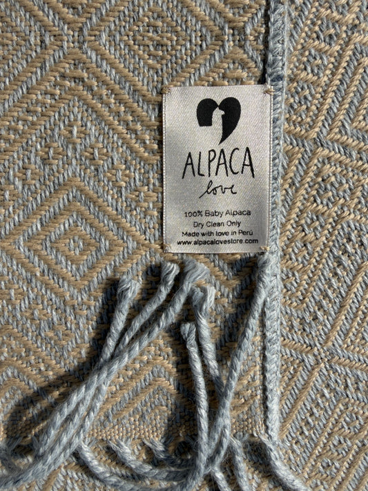 Alpaka Decke aus 100% Baby Alpaka Wolle Beige Silbergrau
