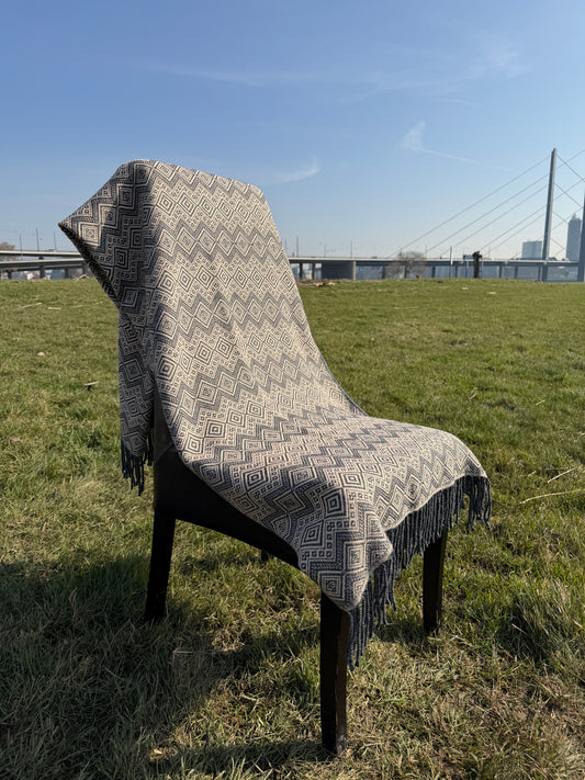 Alpaka Decke aus 100% Baby Alpaka Wolle Beige Anthrazit