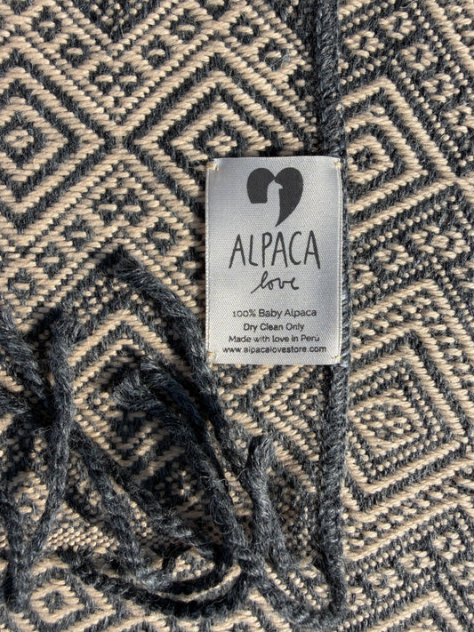 Alpaka Decke aus 100% Baby Alpaka Wolle Beige Anthrazit