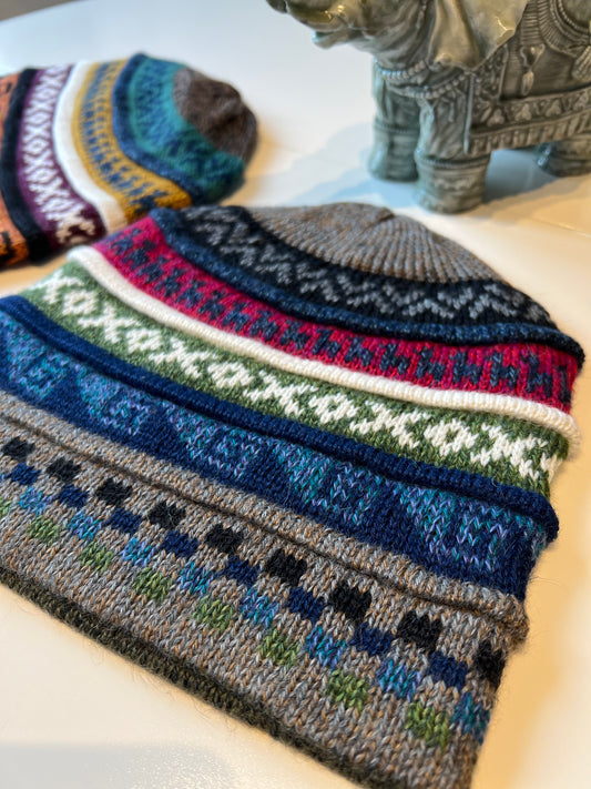 Reversible beanie 50% baby alpaca wool anthracite