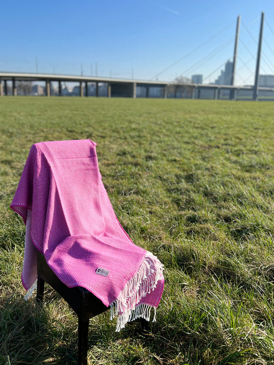 Alpaka Decke aus 100% Baby Alpaka Wolle aus Pink Weiß