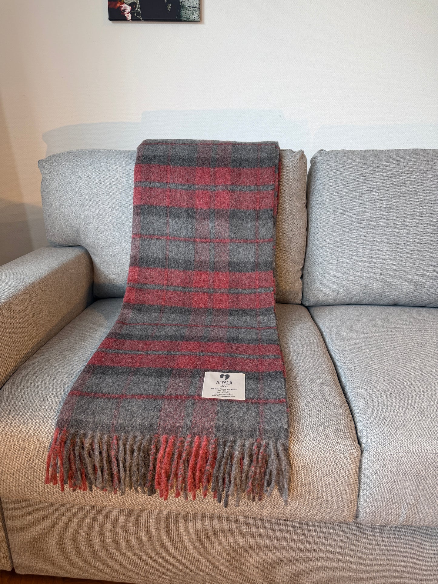 Decke Alpaka Special Edition Grau & Bordeaux Rot