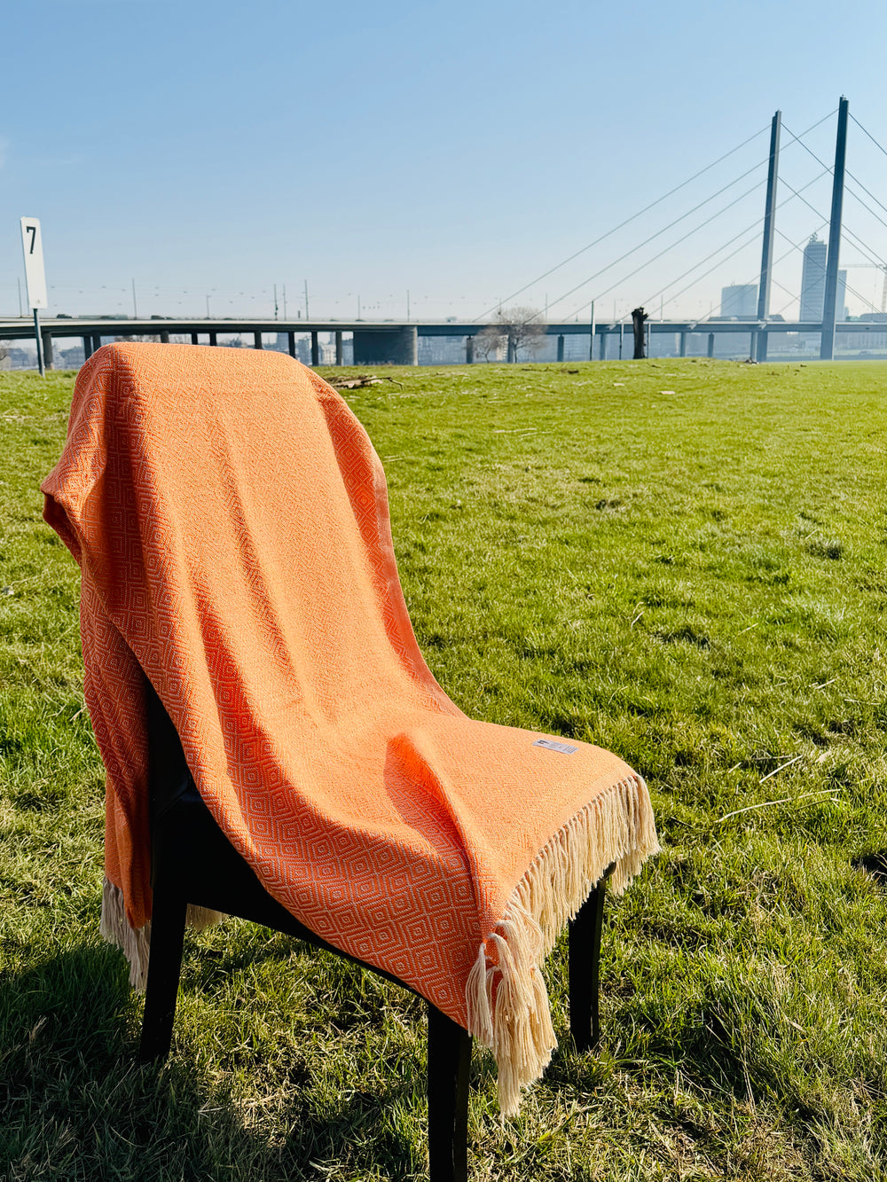 Alpaka Decke aus 100% Baby Alpaka Wolle Orange Neon Beige