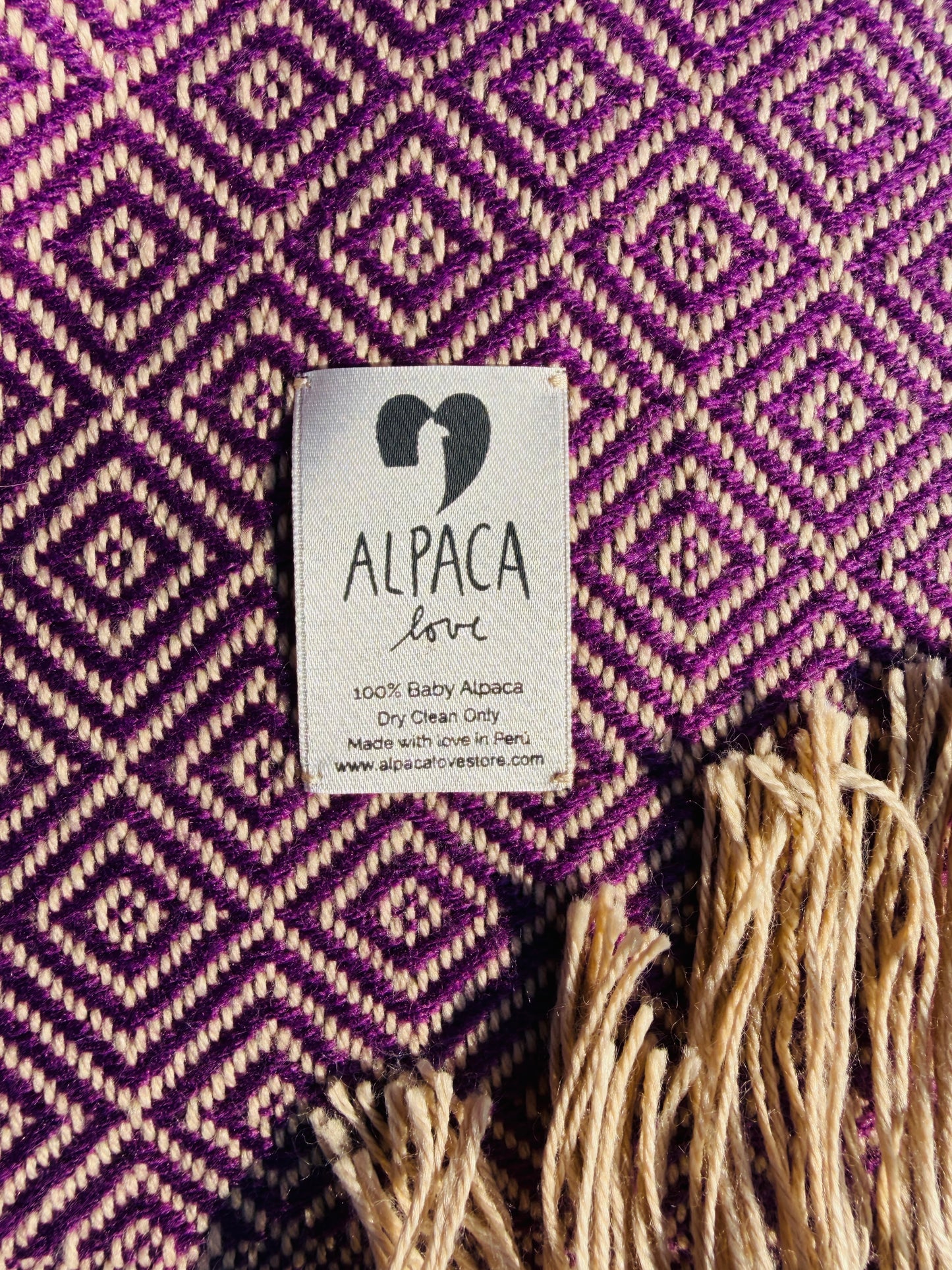 Alpaka Decke aus 100% Baby Alpaka Wolle Violett Beige