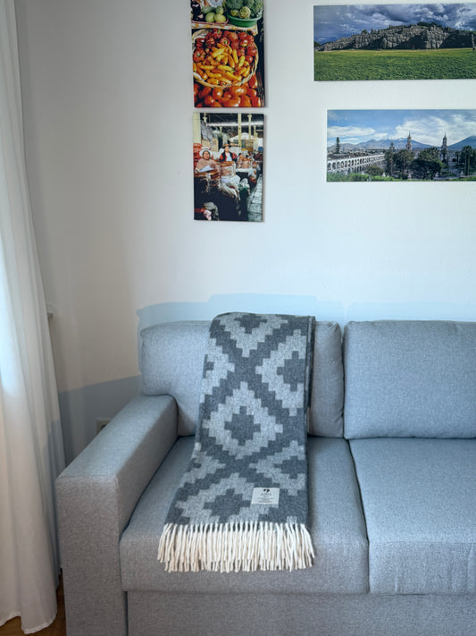 Decke Alpaka Special Edition Grau