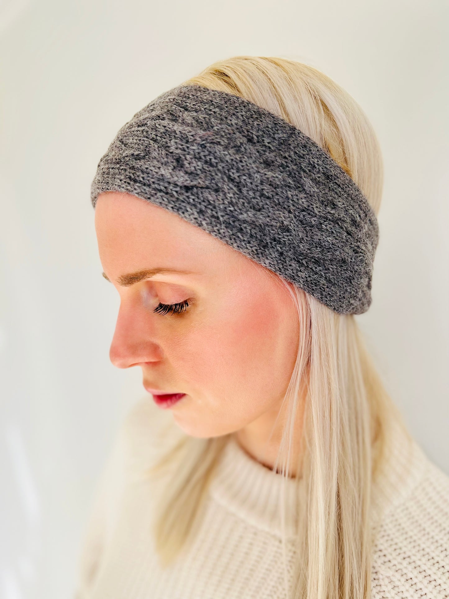 Headband 100% baby alpaca wool grey