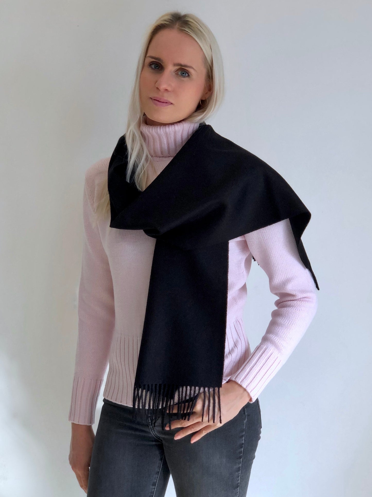 Scarf 100% Baby Alpaca Wool Black